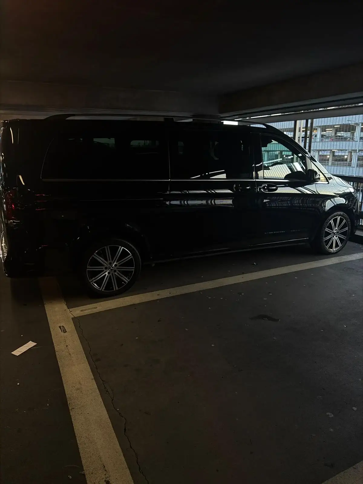Mercedes V-Class Exterior