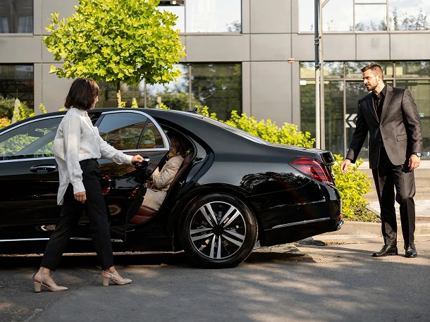 Executive & Leisure Hourly Chauffeur Solutions