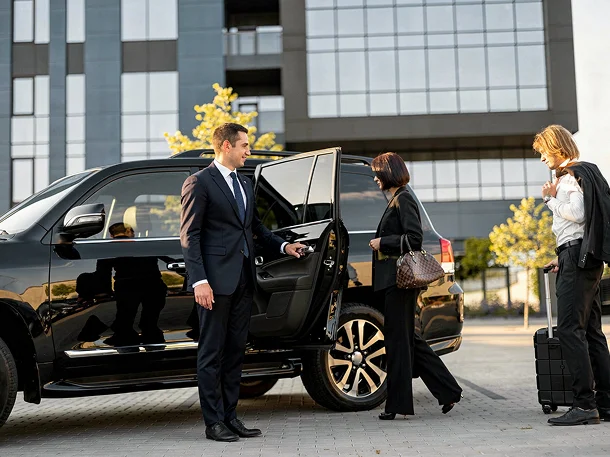 Stress-Free Private Sightseeing Transfers Across UK Locations